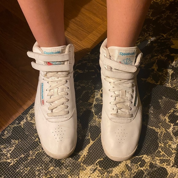 Vintage Reebok Classics - Picture 4 of 4